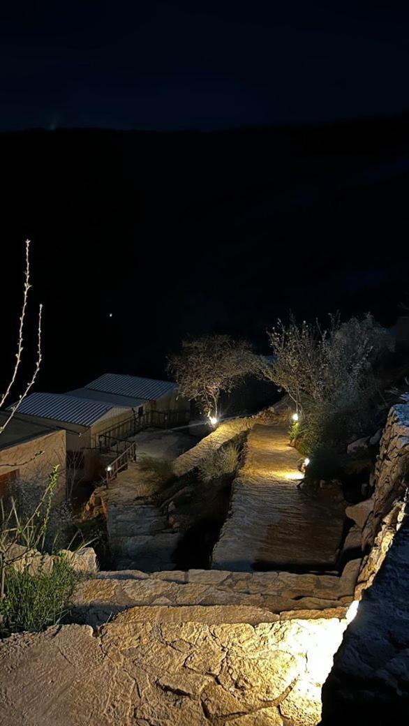 Dana Village Camp-Wadi Dana Eco Camp Экстерьер фото