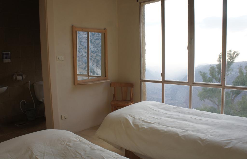 Dana Village Camp-Wadi Dana Eco Camp Экстерьер фото